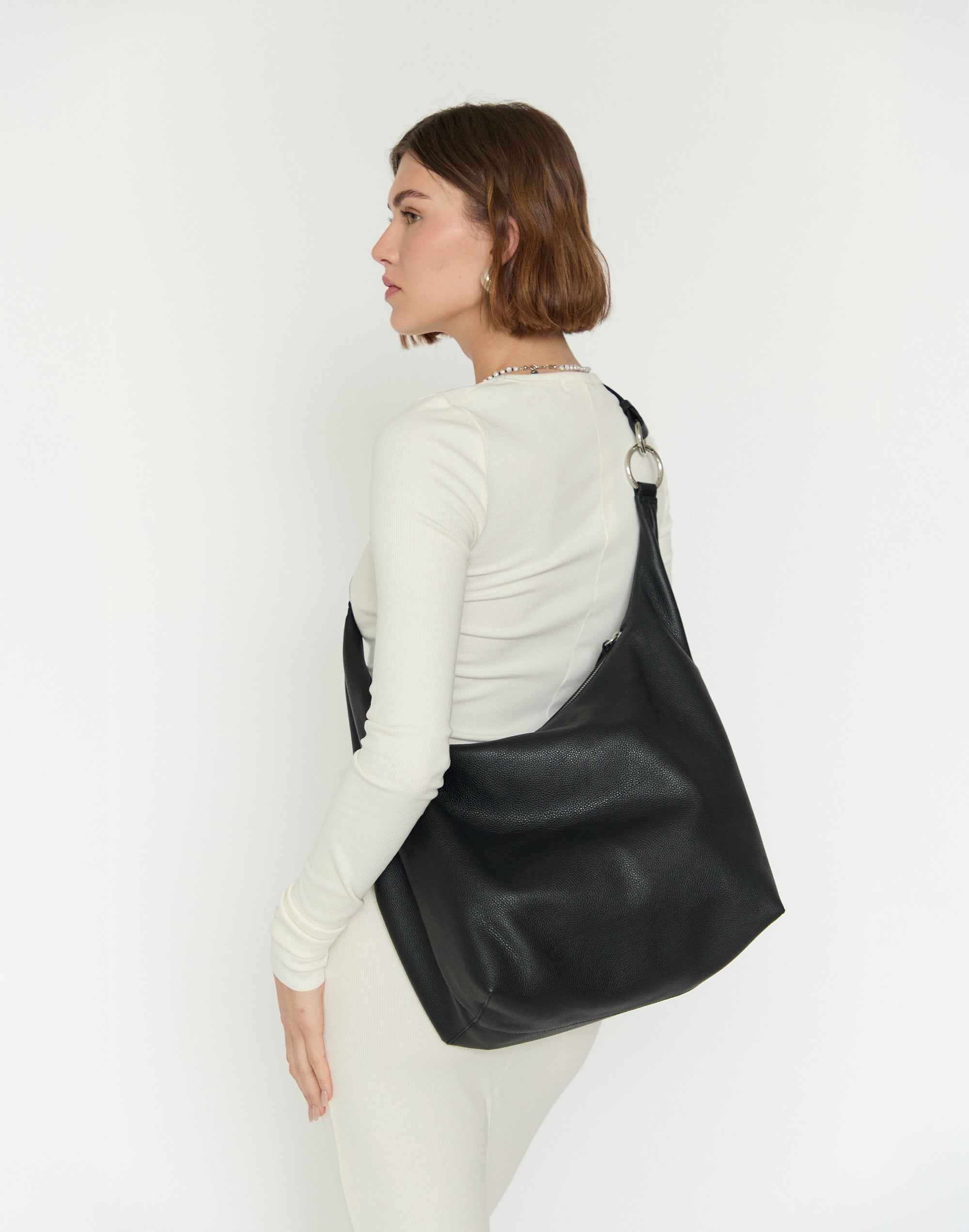 The Hobo Ring Bag