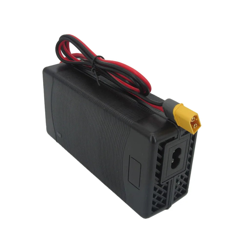 58.4V 4A Lifepo4 Charger 51.2V 48V 16S Iron Phosphate LFP RV Energy Storage Battery Chargers with fan XT60 alligator clip port
