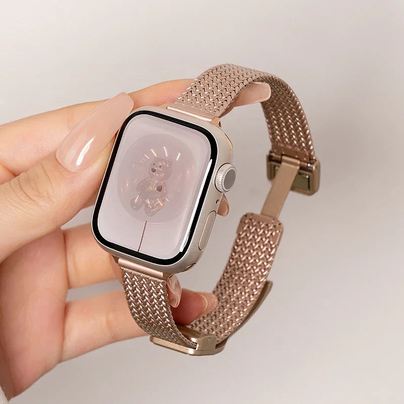 Women Metal Strap for Apple Watch Band 9 8 Ultra 49mm 7 SE 6 5 41mm 45mm 42mm 44/40/38mm Lady Gold Slim Magnetic iWatch Bracelet