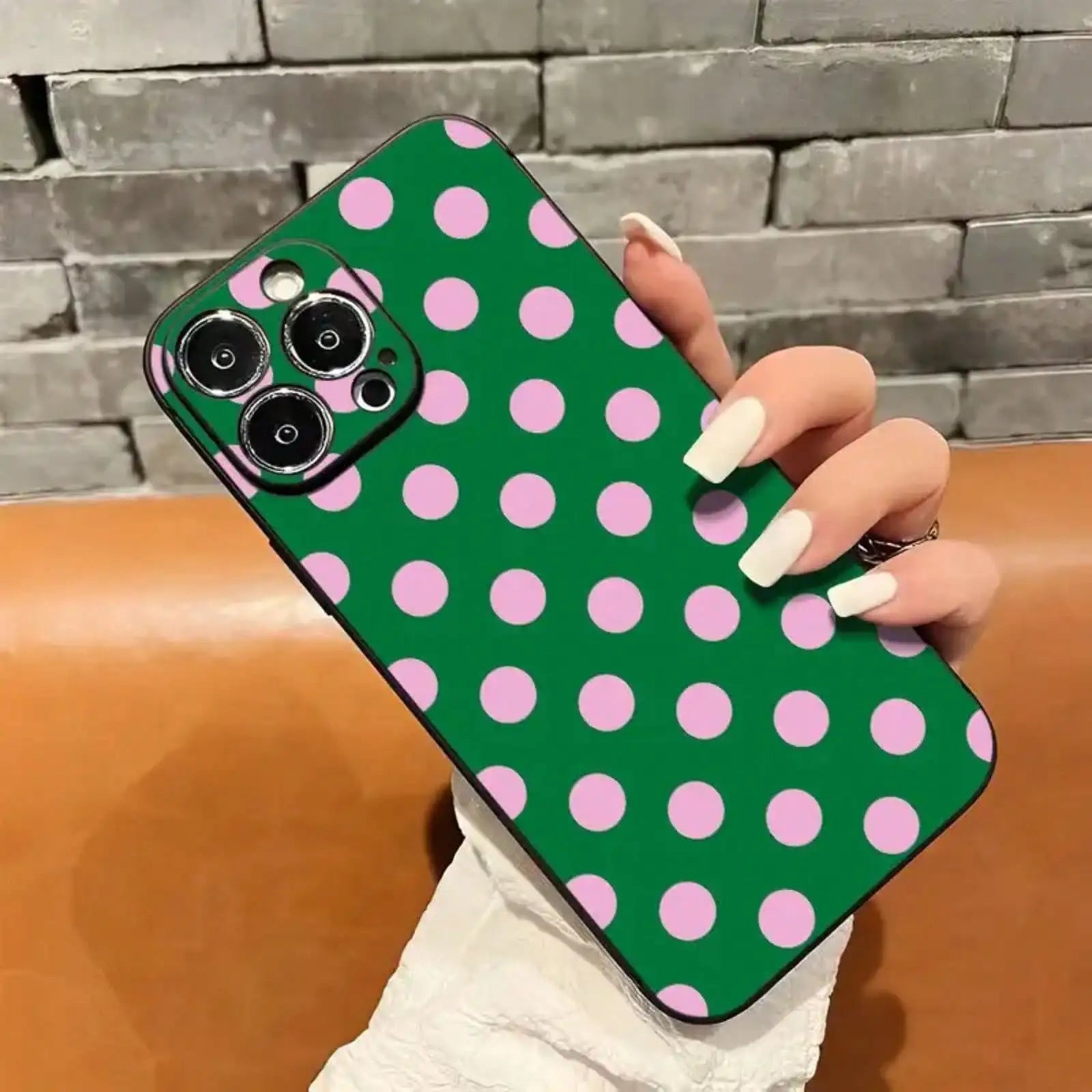 Polka Dot Pattern Mobile Phone Case, Featuring Pink And Green Color Design, Suitable For IPhone 16, 15, 14, 13, 12, 11 Pro Models, Durable Material, Shockproof Protection. It Is A Great Gift For Family, Friends, Children, Bir
