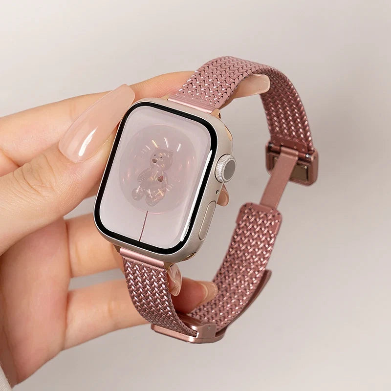Women Metal Strap for Apple Watch Band 9 8 Ultra 49mm 7 SE 6 5 41mm 45mm 42mm 44/40/38mm Lady Gold Slim Magnetic iWatch Bracelet