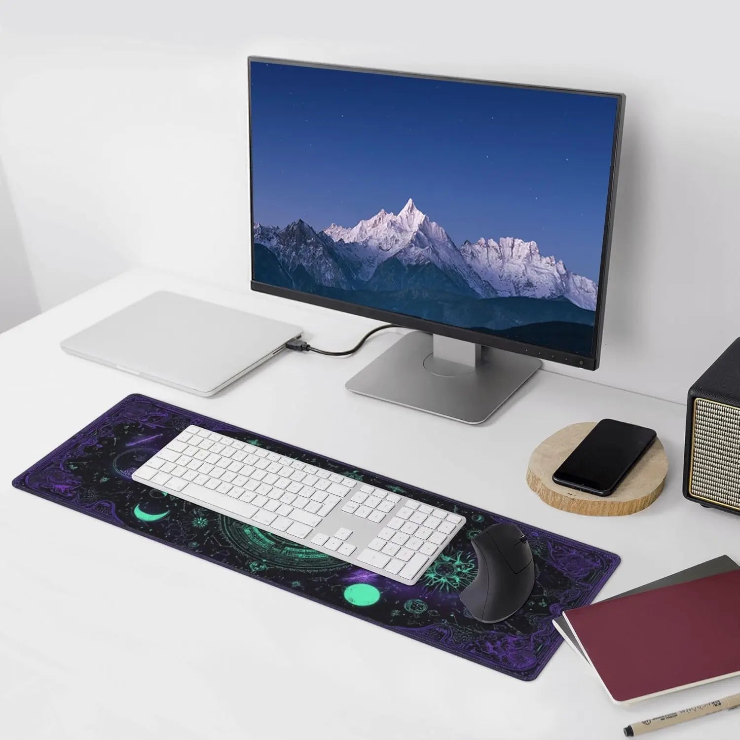 Goth-Themed Extended Gaming Mouse Pad – XL Large Desk Mat with Stitched Edges for Gamers and Home Office
