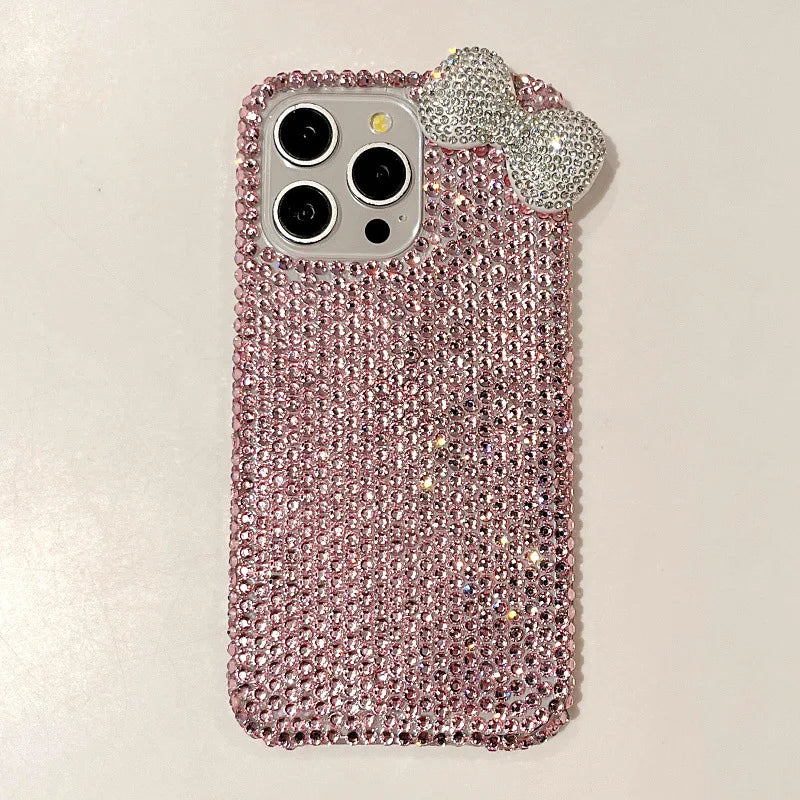 The girl-style rhinestone bow crystal protective case is suitable for all models of Apple phone cases. This is a luxurious diamond material iPhone 17 Pro Max protective case. The sizes available are 16, 15, 14, 13, and 12.