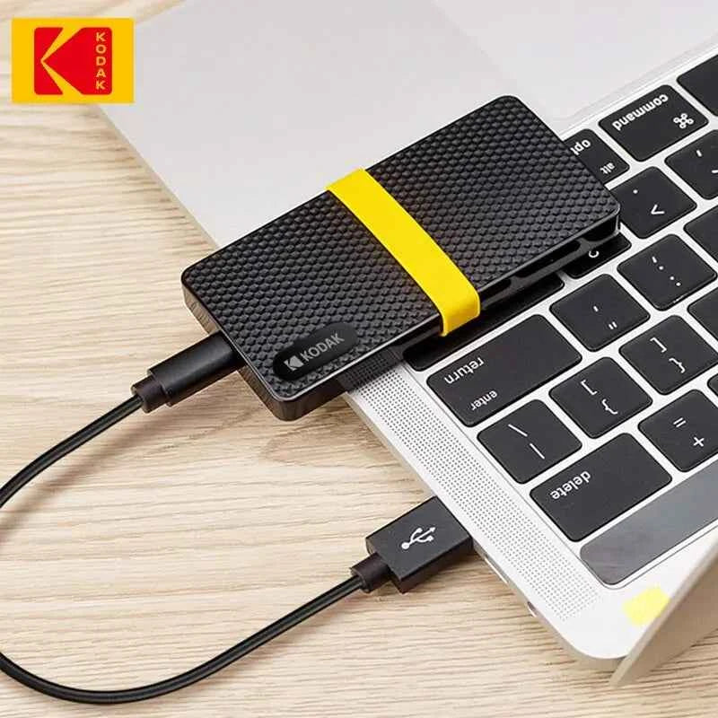 Kodak X200 Portable External SSD (USB 3.1 Type-C, 450MB/s, 1.8