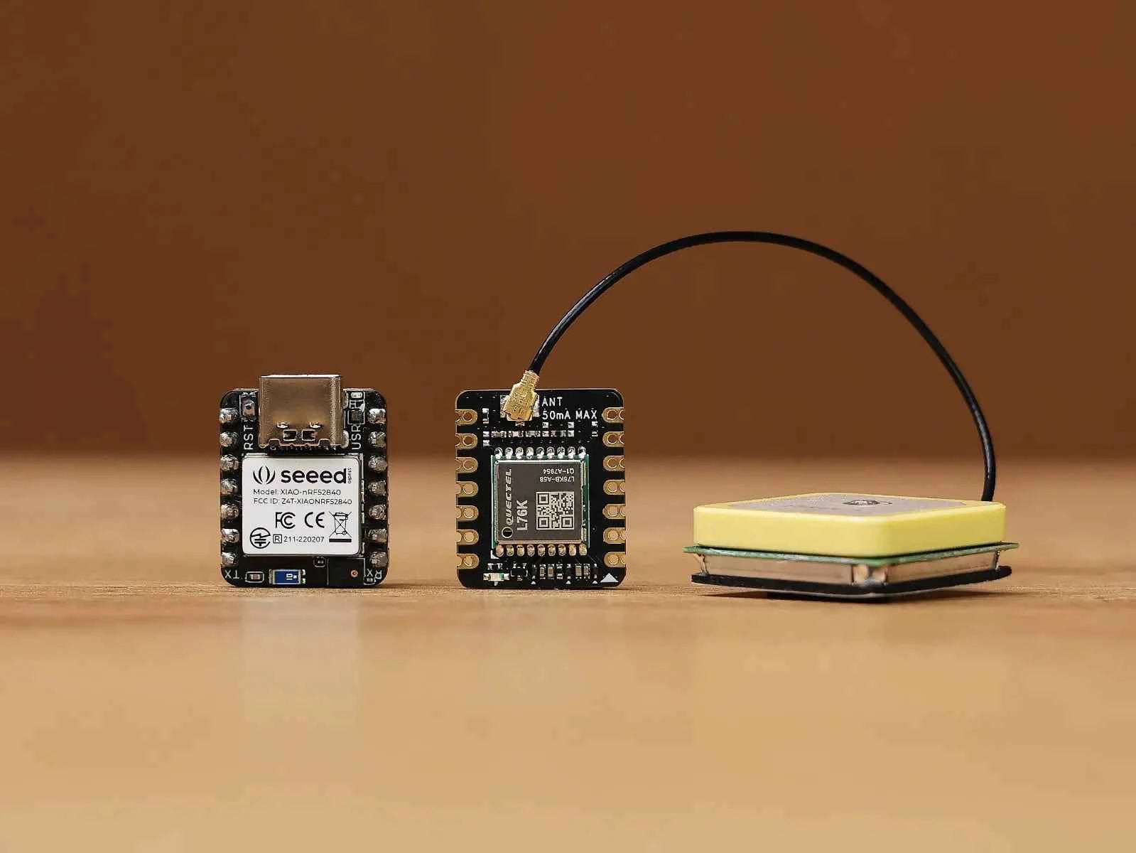 L76K GPS GNSS Module for XIAO, High Precision Multi-GNSS Receiver with Antenna, Low Power Tracking Module for IoT Robotics