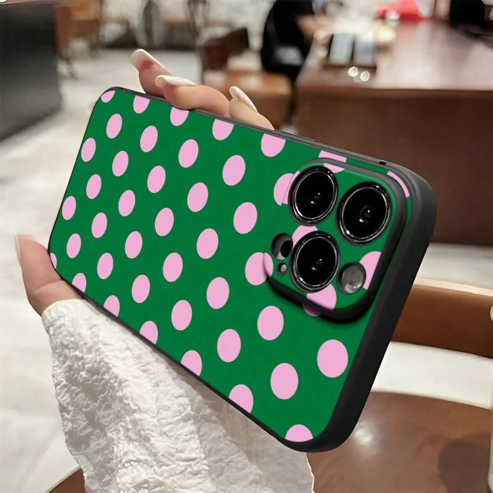 Polka Dot Pattern Mobile Phone Case, Featuring Pink And Green Color Design, Suitable For IPhone 16, 15, 14, 13, 12, 11 Pro Models, Durable Material, Shockproof Protection. It Is A Great Gift For Family, Friends, Children, Bir