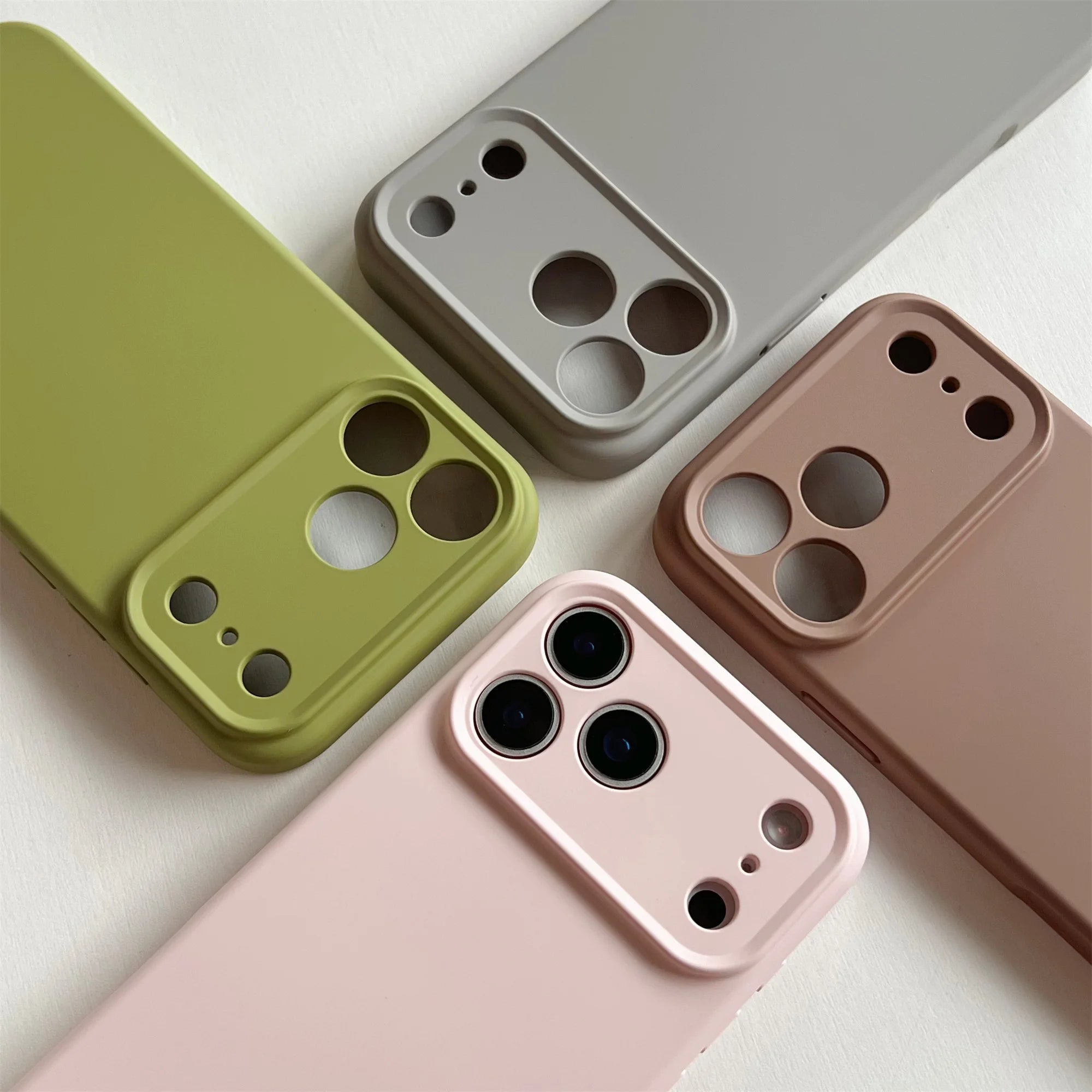 Liquid Silicone luxury Original Cover For iPhone 17 16 15 14 Pro Max 17 Air 16 PLus Case TPU Protect Skin Smooth Shockproof Case