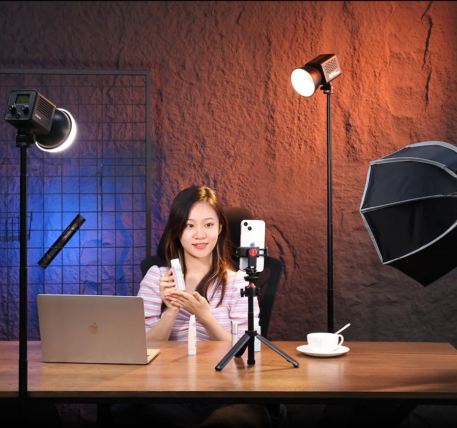 Ulanzi L023 40W pro Video Light Mini Bowens Mount Bi-color 2500-6500K with 3400mAh COB Light for Photography