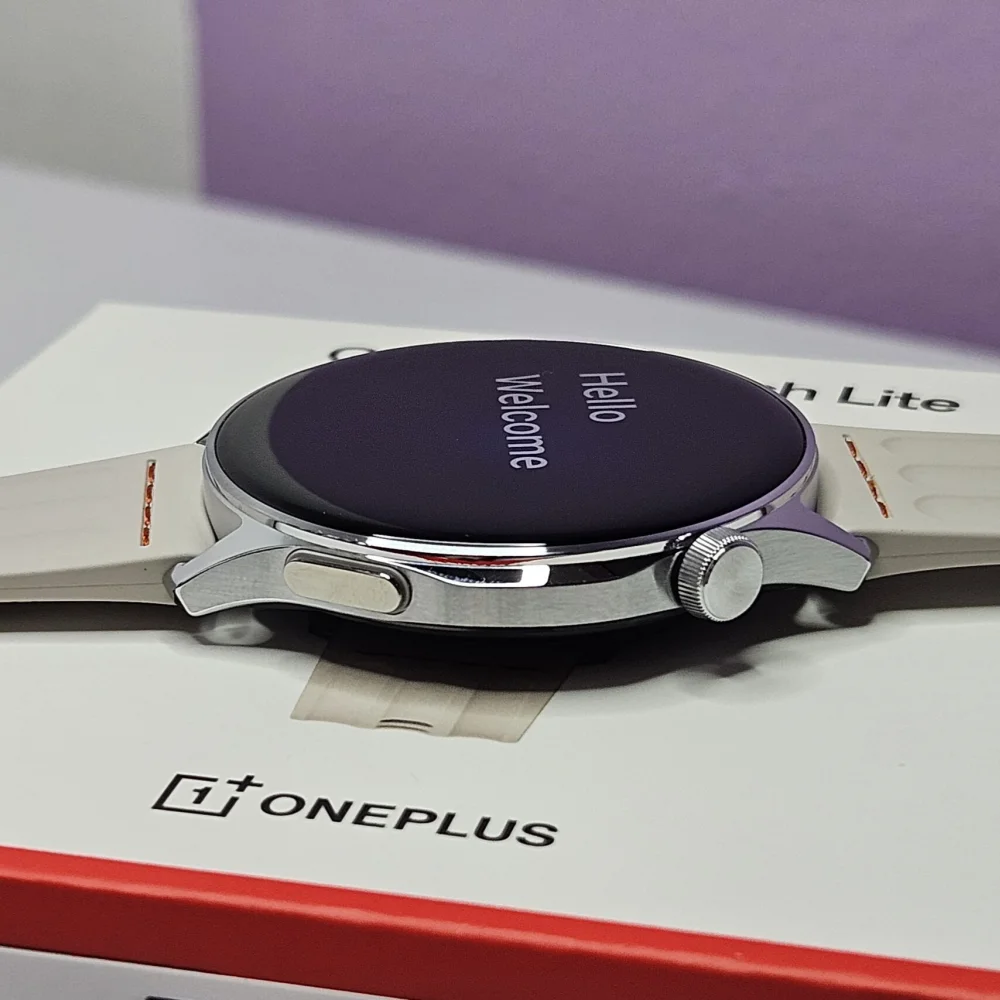 World Premiere OnePlus Watch Lite Smart Watch Global Version Up to 10 Days of Battery Life Dual Band GPS 1.46'' AMOLED Display