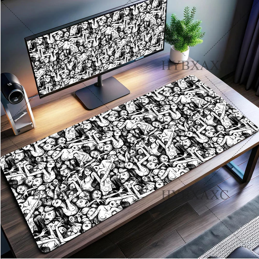 Black and white Mouse Pad Cute HD branco Desk Pad Extended Gaming Keyboard Mats Large XXL Gamer Collage Horror Anime Mousepad