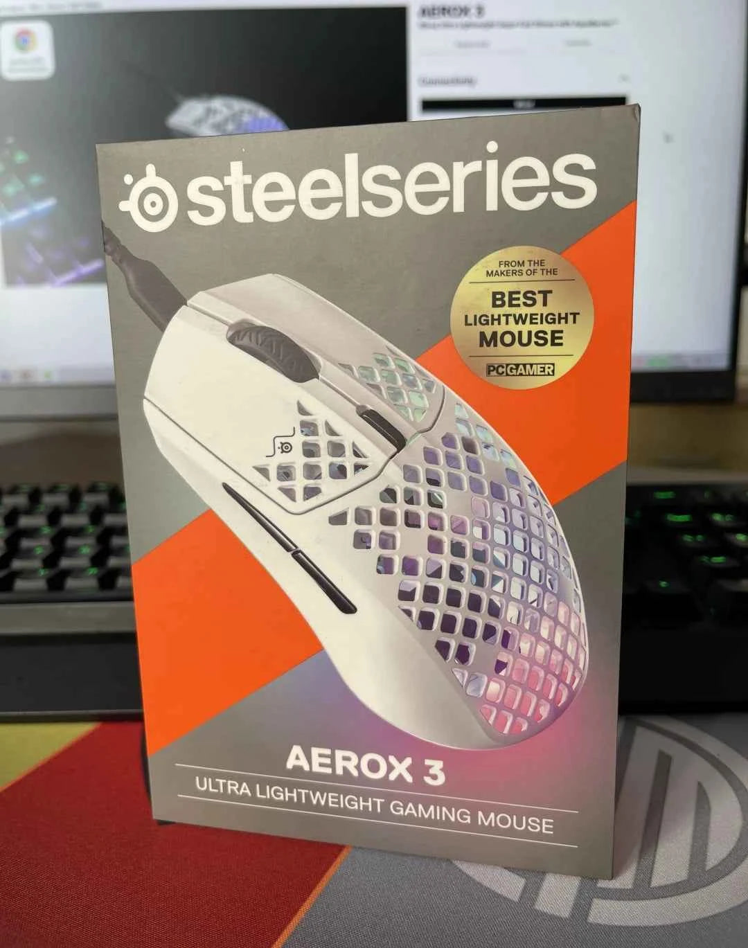 SteelSeries Aerox 3 Wired Gaming Mouse 8500 CPI TrueMove Core Optical Sensor Ultra-lightweight Water Resistant Design Game Mice