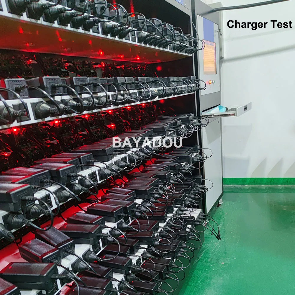 58.4V 4A Lifepo4 Charger 51.2V 48V 16S Iron Phosphate LFP RV Energy Storage Battery Chargers with fan XT60 alligator clip port