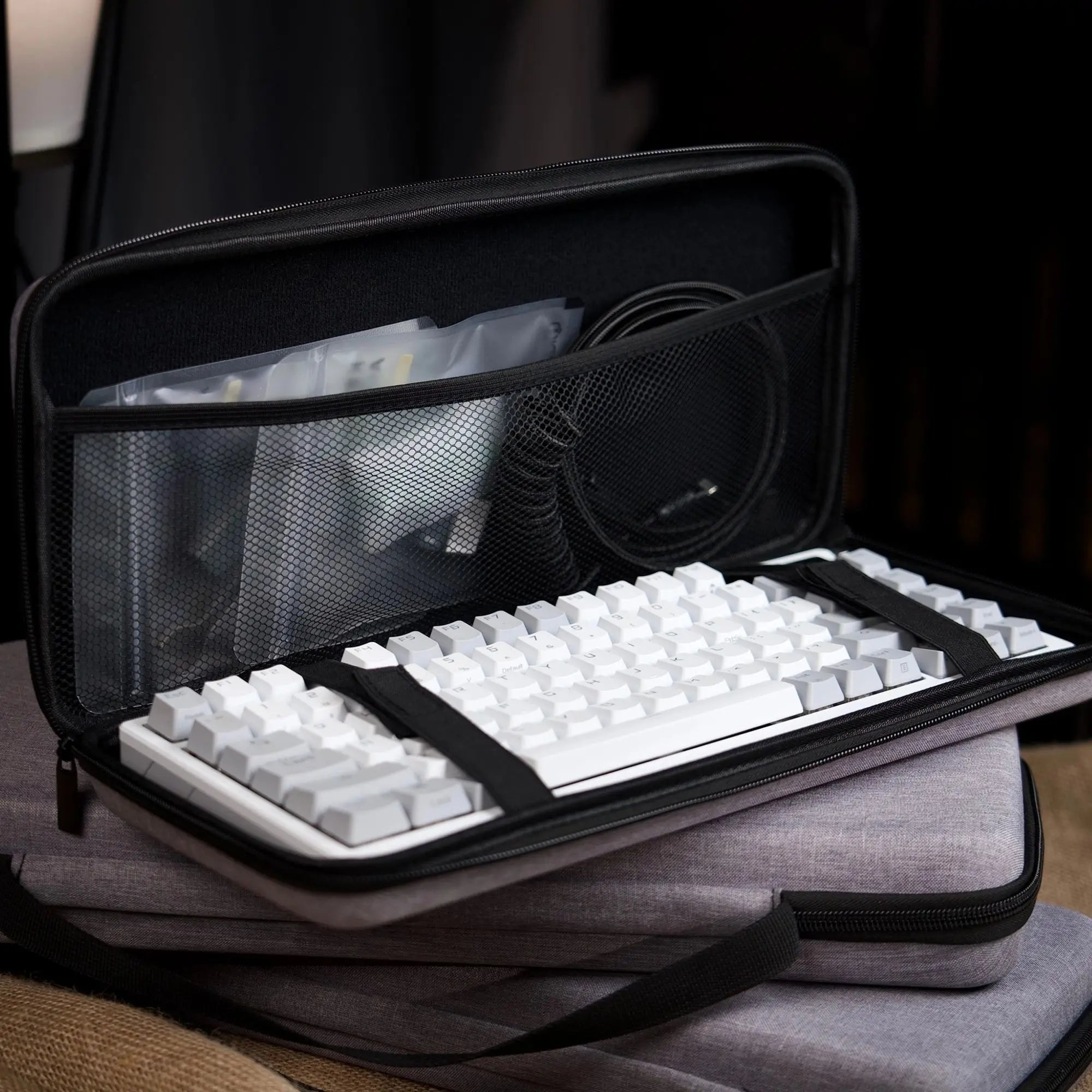 Dustproof Water-Resistant Mechanical Keyboard Case Storage Bag - EVA Hard Shell Fits 61/68/75%/TKL/98%/Full-Size Keyboards