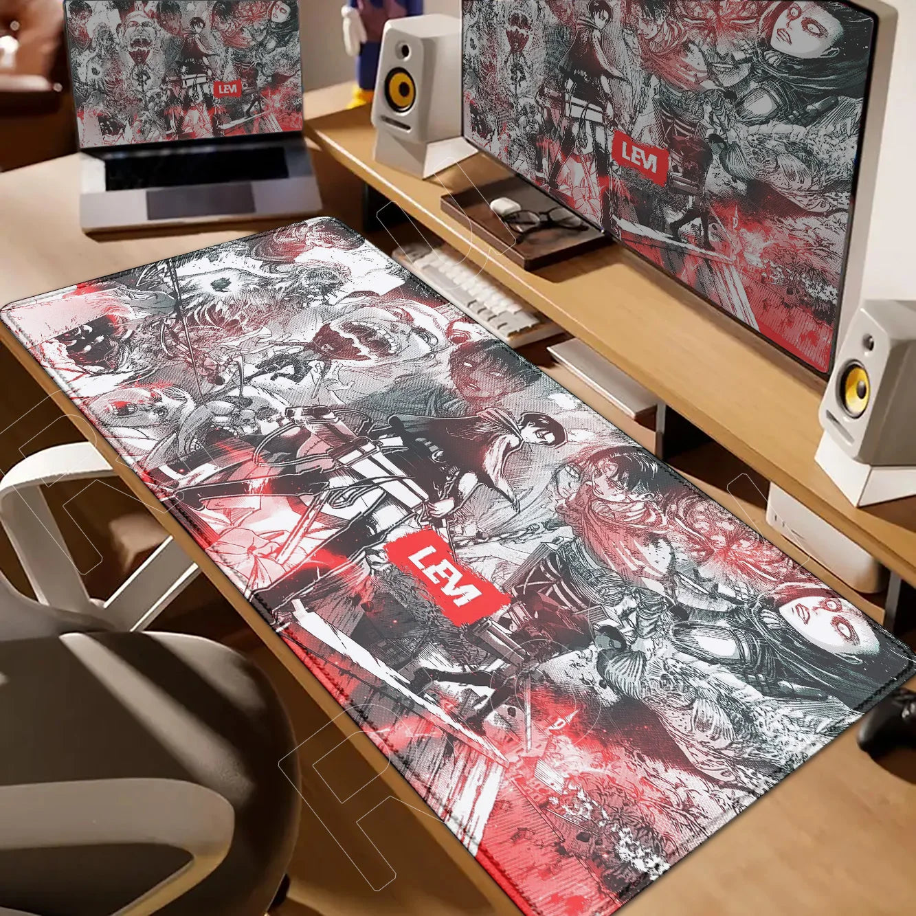 New HD Printing Attack on Titan Anime Desk Mat Large Lock Edge Mouse Pad Computer Mousepad Gaming Laptop Keyboard Mouse Mats Rug