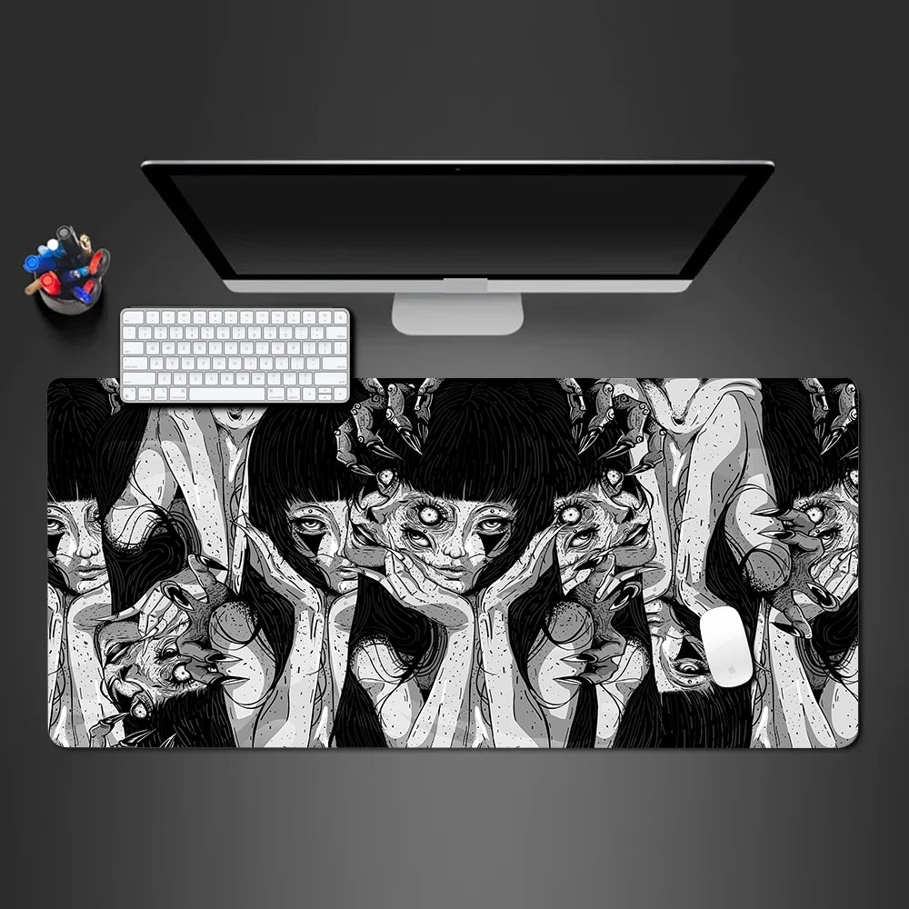 Black and white Mouse Pad Cute HD branco Desk Pad Extended Gaming Keyboard Mats Large XXL Gamer Collage Horror Anime Mousepad