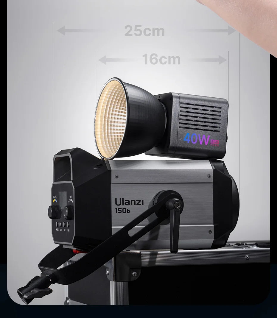 Ulanzi L024 40W RGB Video Light 3400mAh 2500-6500K CCT COB Light for Camera Outdoor Live Broadcast Full Color Photography Lamp