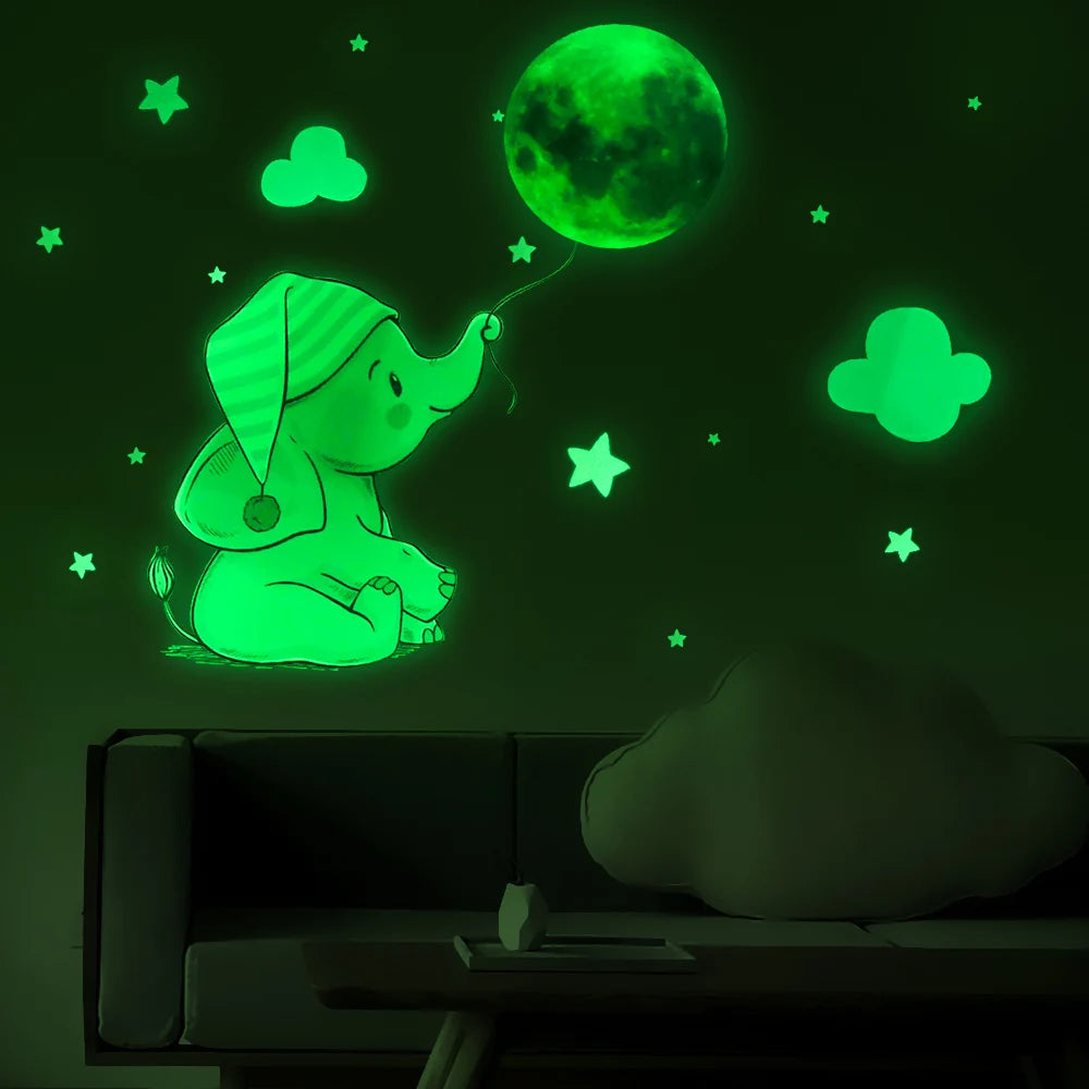 Cartoon Luminous Wall Stickers Glow In The Dark Fluorescent Rainbow Wall Decal For Kid Rooms Bedroom Ceiling Nursery Home Decor