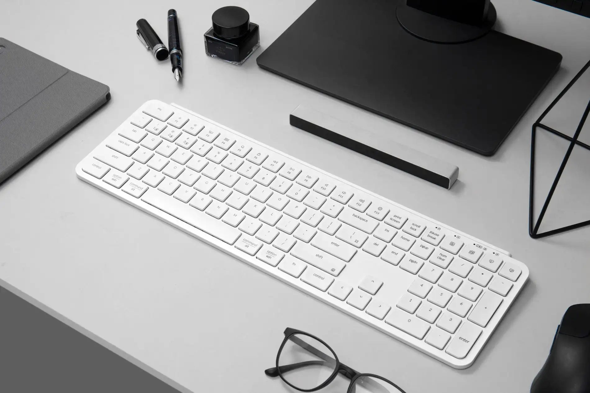 Keychron B6 Pro ZMK Ultra-Slim Wireless Keyboard Full Size Portable Lightweight 2.4GHz & Bluetooth Connections