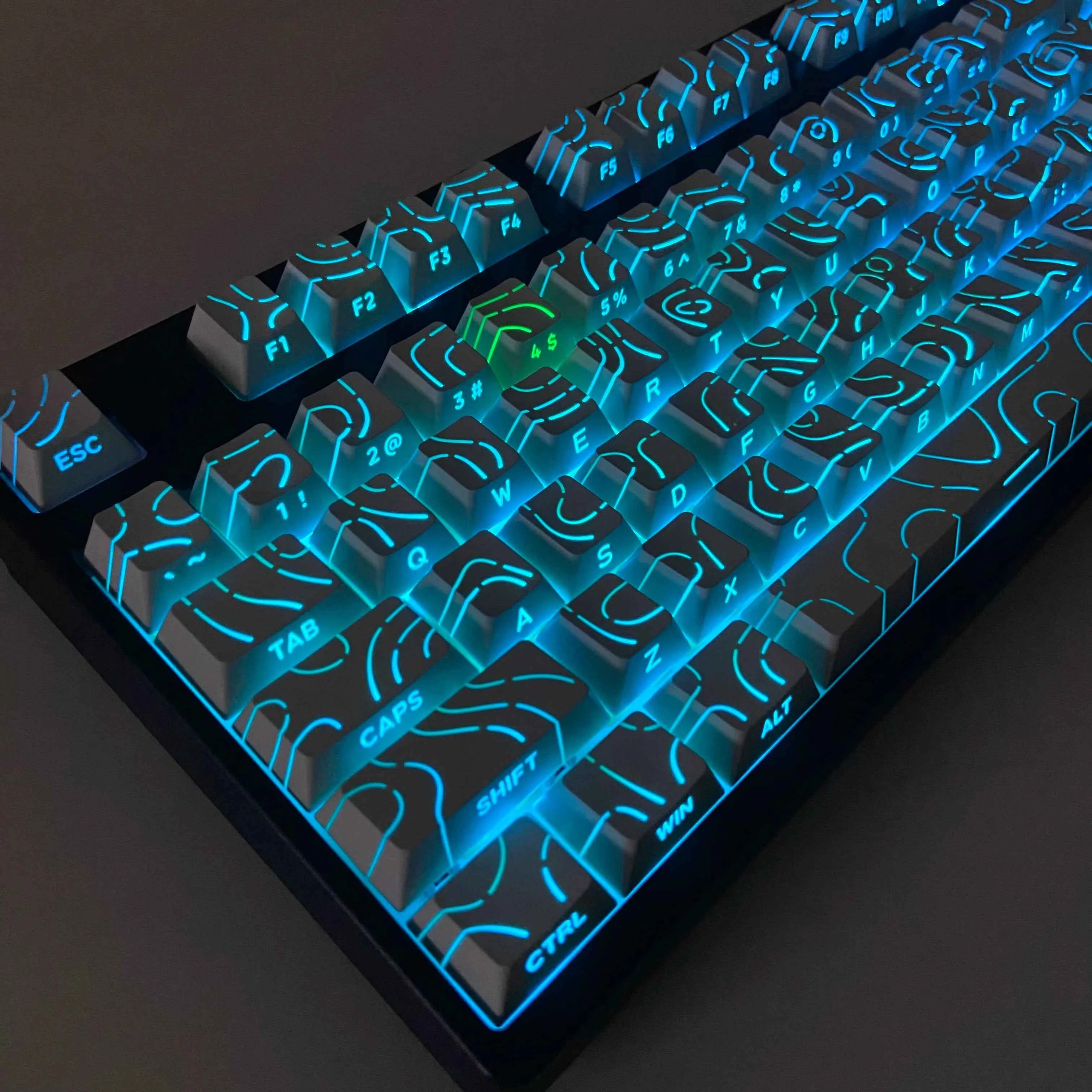 Lines Sided Shine Through Keycaps Cherry Profile Black White 97/133 Keys Customer keycaps for Mechanical Keyboard 60% 65% 75%