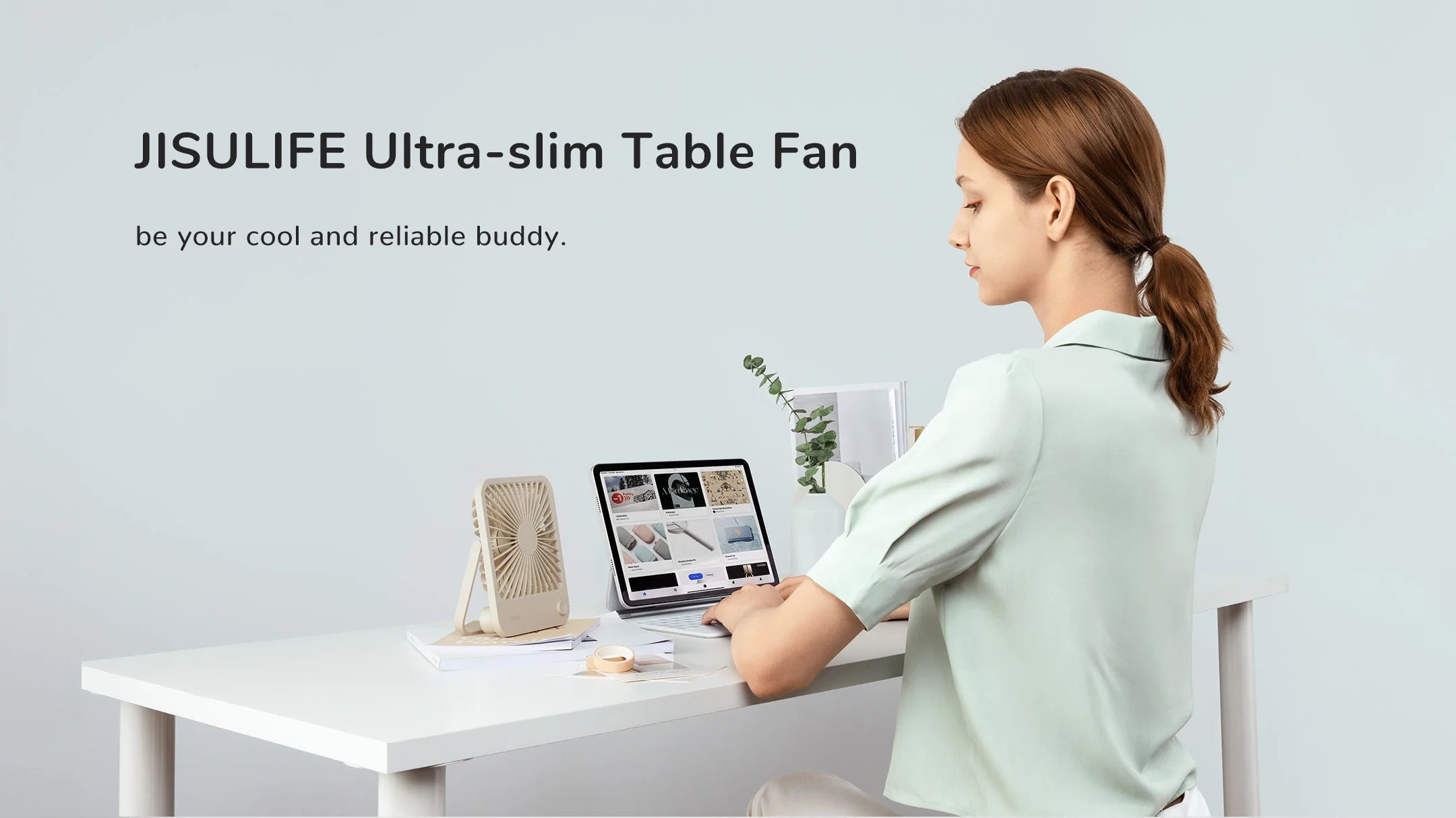 JISULIFE Portable Small Desk Fan Ultra Quiet Table Fan USB Rechargeable  Cooling Fan With 4 Speed Powerful Wind Offices Fan
