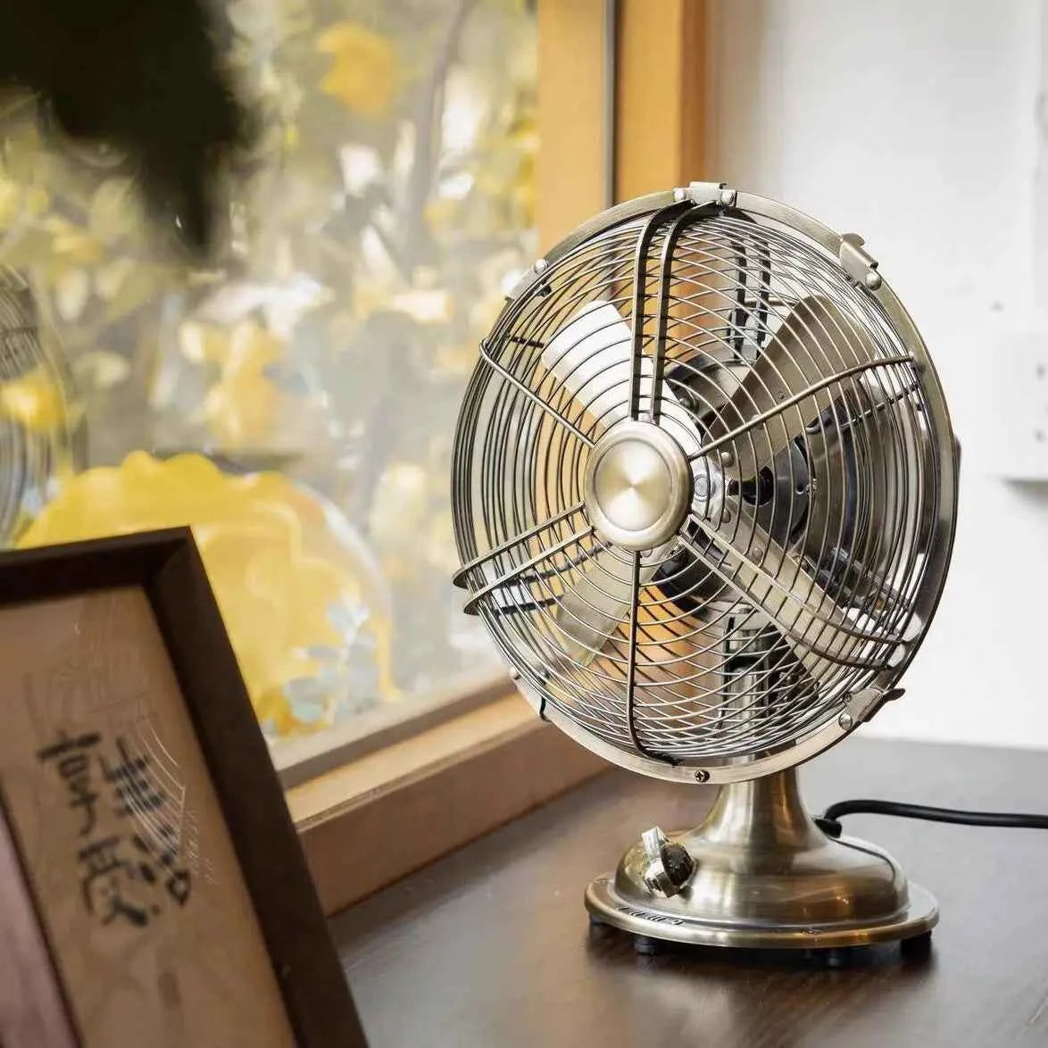 Vintage Desk Fan 12 Inch – Retro Metal Bladeless Fan with 3 Speeds, Quiet Desk Fan for Home Office Classic antique fan
