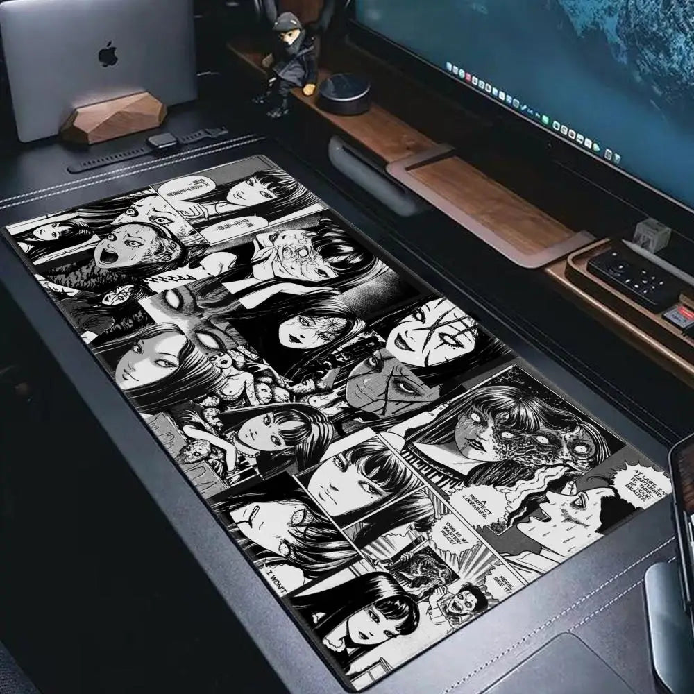 Black and white Mouse Pad Cute HD branco Desk Pad Extended Gaming Keyboard Mats Large XXL Gamer Collage Horror Anime Mousepad