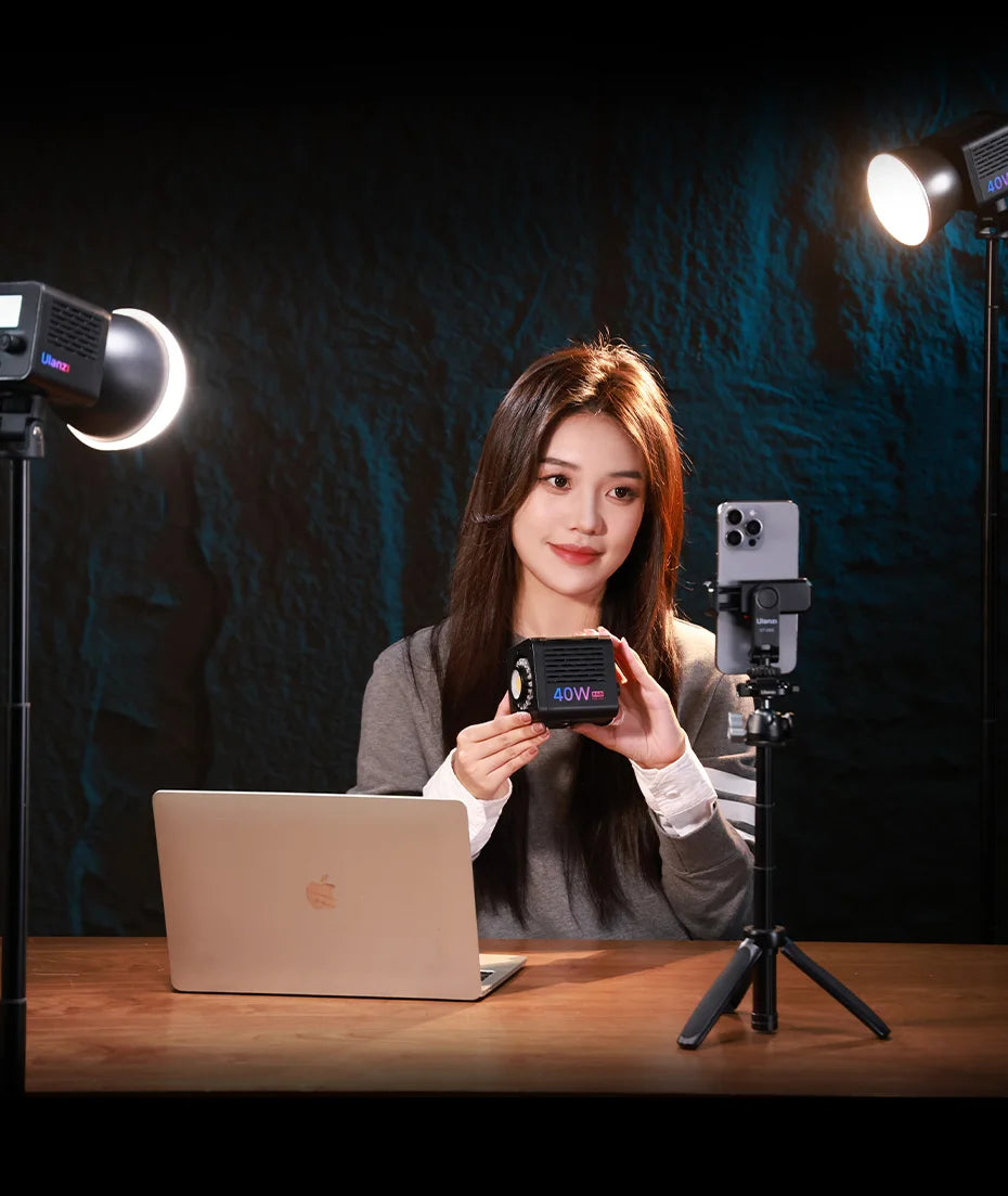 Ulanzi L024 40W RGB Video Light 3400mAh 2500-6500K CCT COB Light for Camera Outdoor Live Broadcast Full Color Photography Lamp