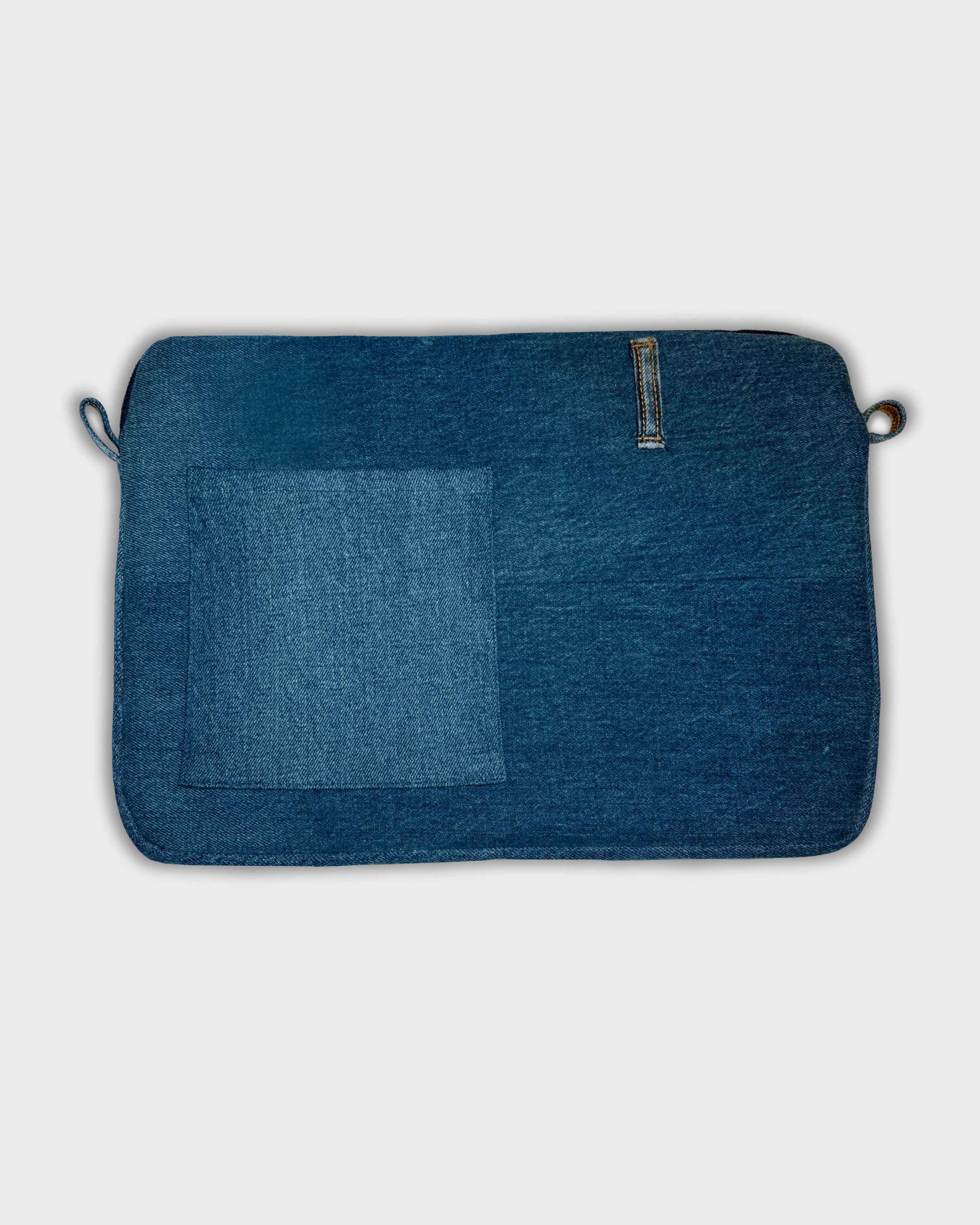 THE LAPTOP BAG